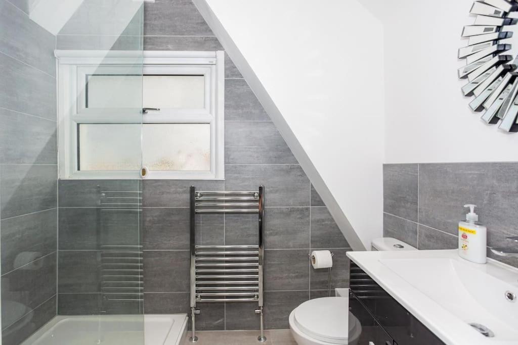 2 Bed Apartment Near The Beach Southend-on-Sea Luaran gambar